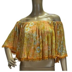 Off the shoulder crop top in a 70ish fabric NWT SIZE L
